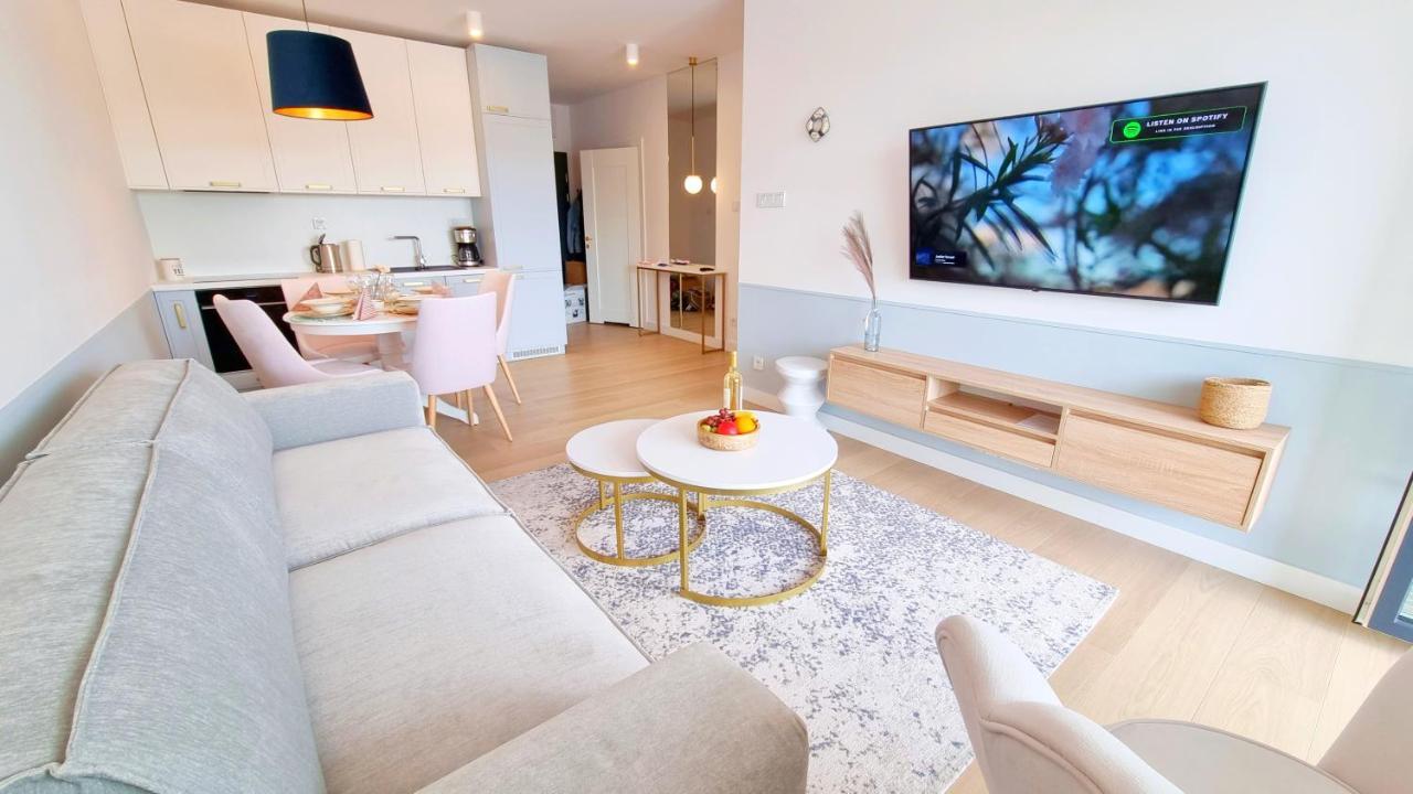 Polanki Aqua - Apartament Przy Morzu Kolobrzeg Luaran gambar